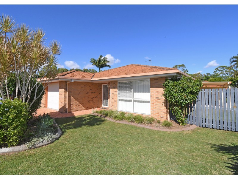 9 Gatakers Lane, Point Vernon QLD 4655