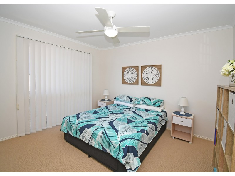 9 Gatakers Lane, Point Vernon QLD 4655