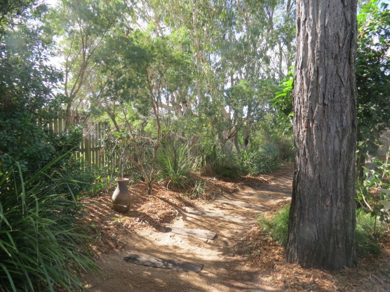 4 Chantilly Street, Urangan QLD 4655