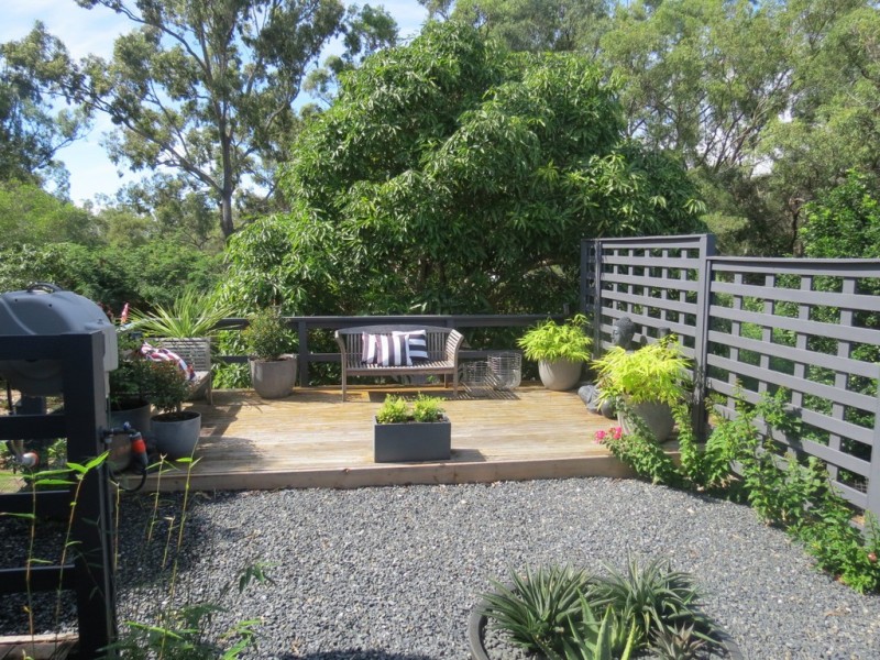 4 Barry Street, Torquay QLD 4655