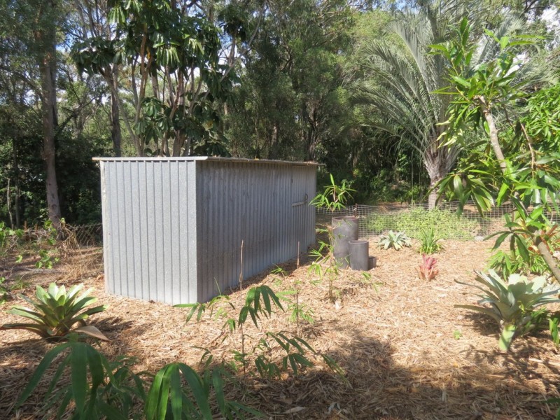 4 Barry Street, Torquay QLD 4655