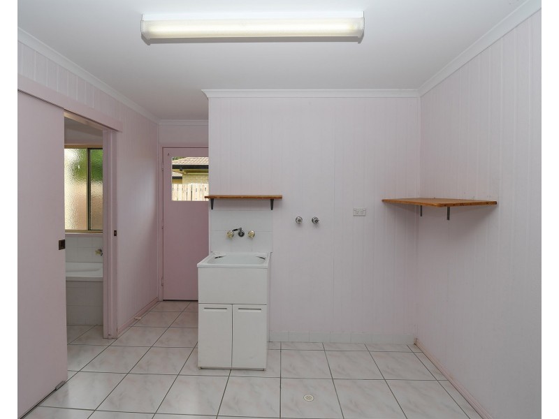 3 Cleo Court, Torquay QLD 4655