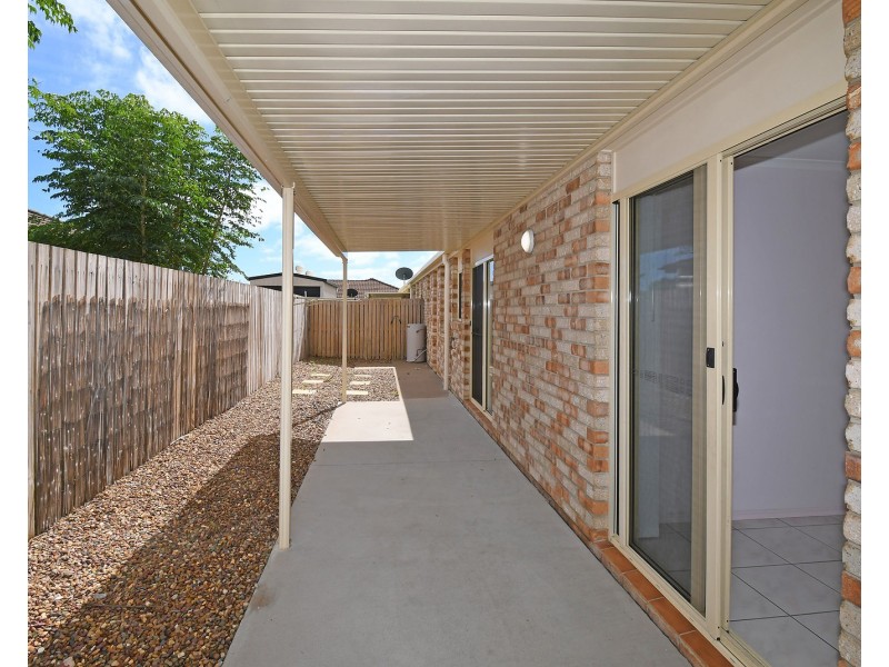 3 Cleo Court, Torquay QLD 4655
