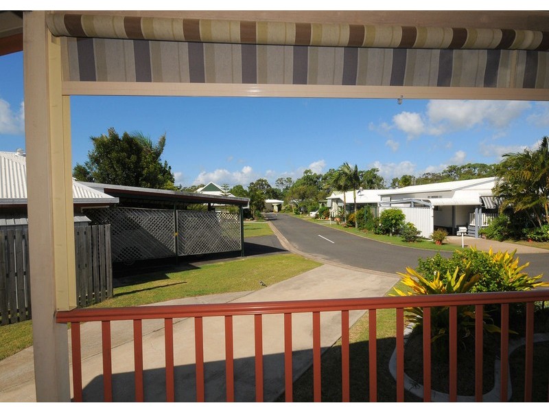 Unit 1  Sugar Coast Retirement VIllage, 208 Elizabeth St, Urangan QLD 4655