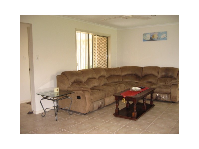 28 Gunsynd Way, Point Vernon QLD 4655