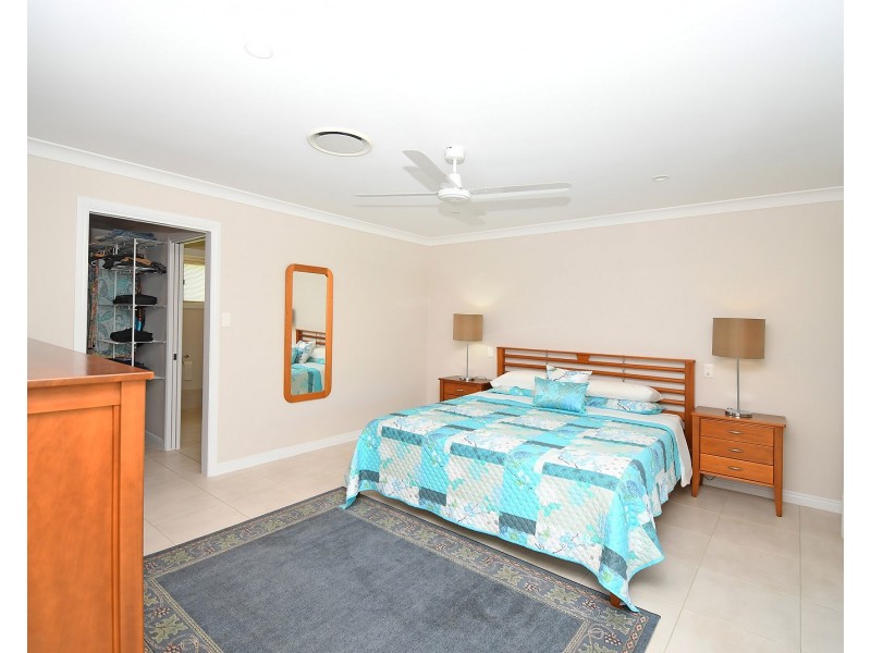 6 Rosewood Avenue, Wondunna QLD 4655