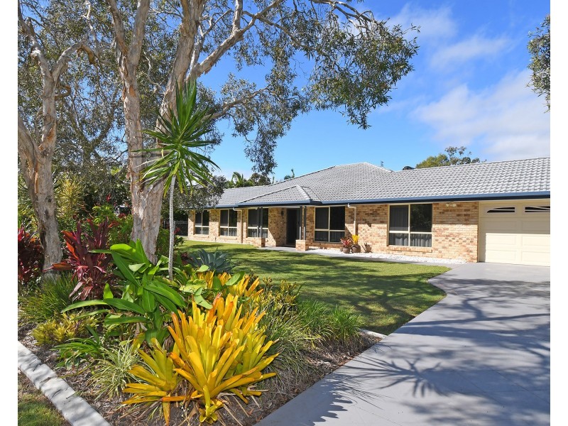 6 Rosewood Avenue, Wondunna QLD 4655