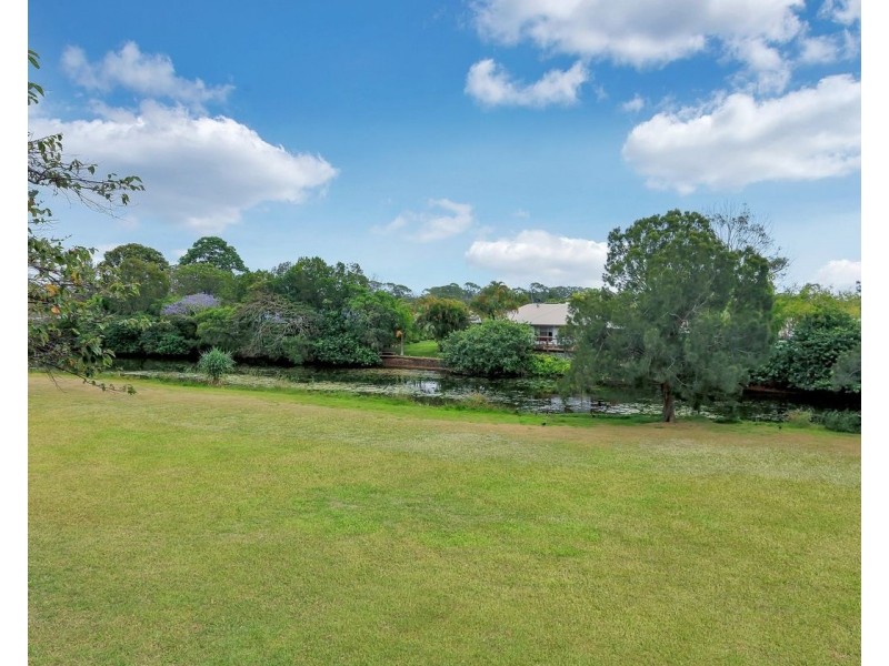 24 Bruce Street, Torquay QLD 4655