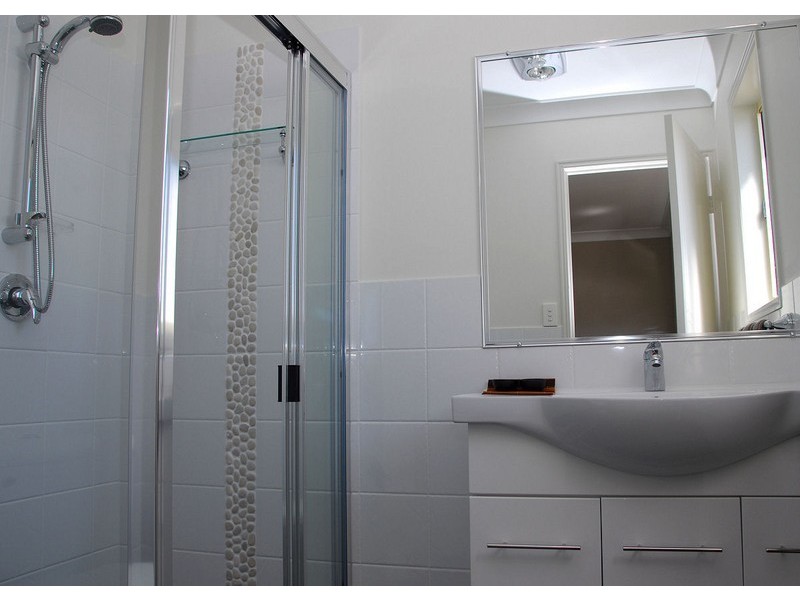 66 Winchelsea St, Pialba QLD 4655