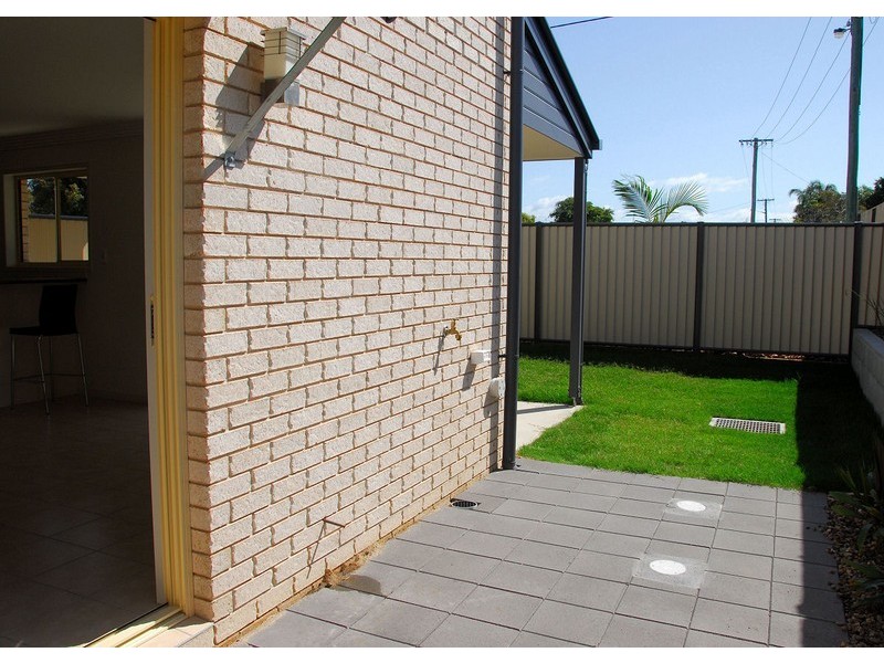 66 Winchelsea St, Pialba QLD 4655