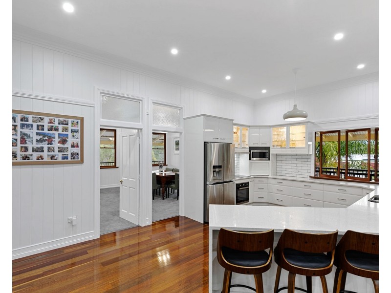 329 Condor Drive, Sunshine Acres QLD 4655