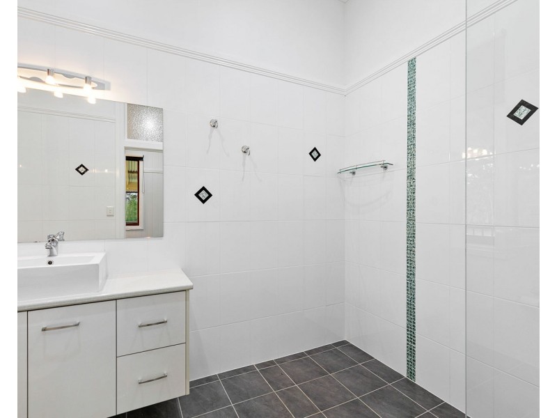 329 Condor Drive, Sunshine Acres QLD 4655