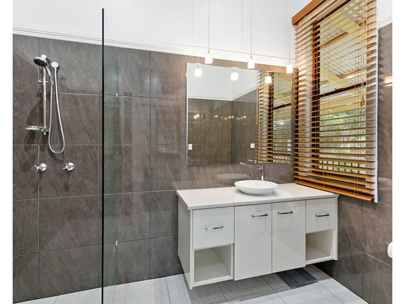 329 Condor Drive, Sunshine Acres QLD 4655