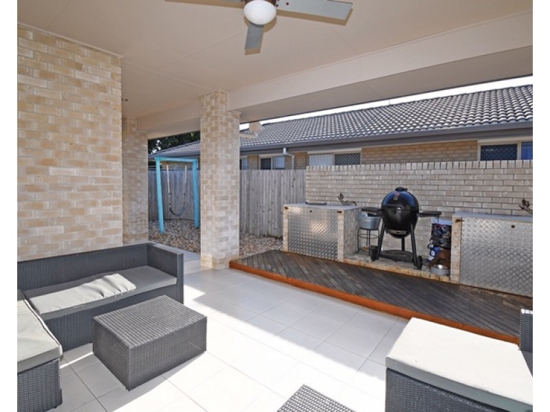 2 Helm Street, Toogoom QLD 4655