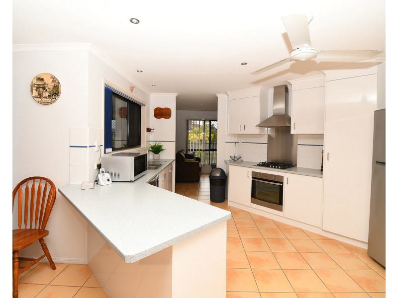 1 Glen Eagles Close, Wondunna QLD 4655