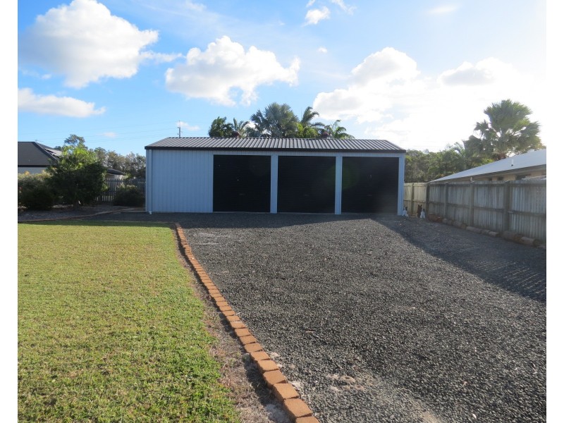 1 Glen Eagles Close, Wondunna QLD 4655