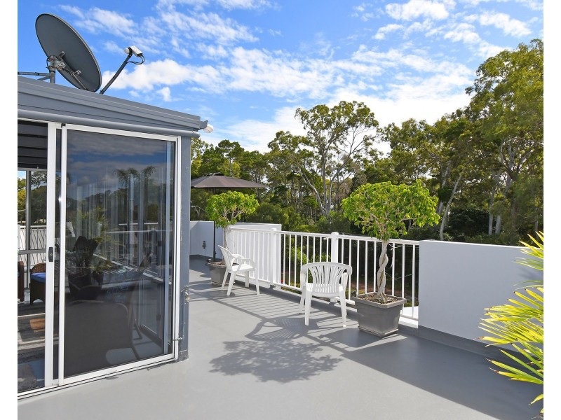 10/407 Esplanade, Torquay QLD 4655
