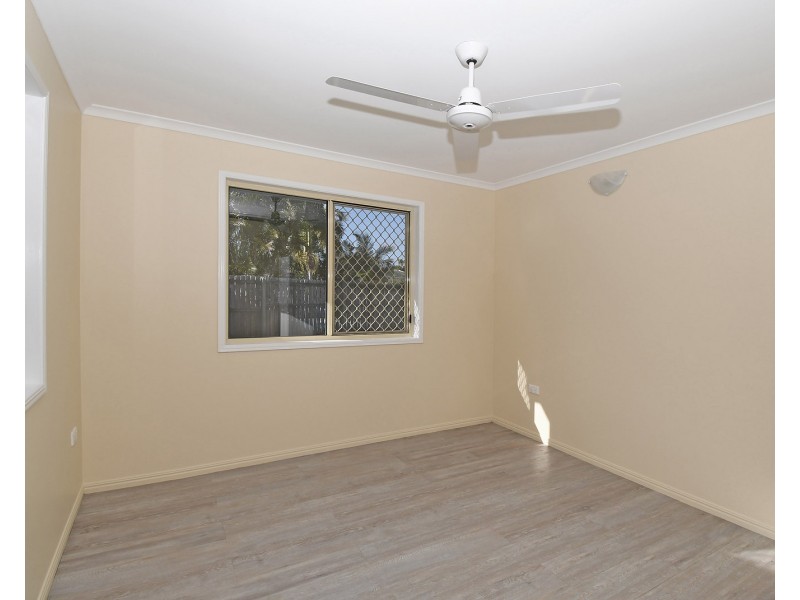 6 Pialba Downs Drive, Eli Waters QLD 4655