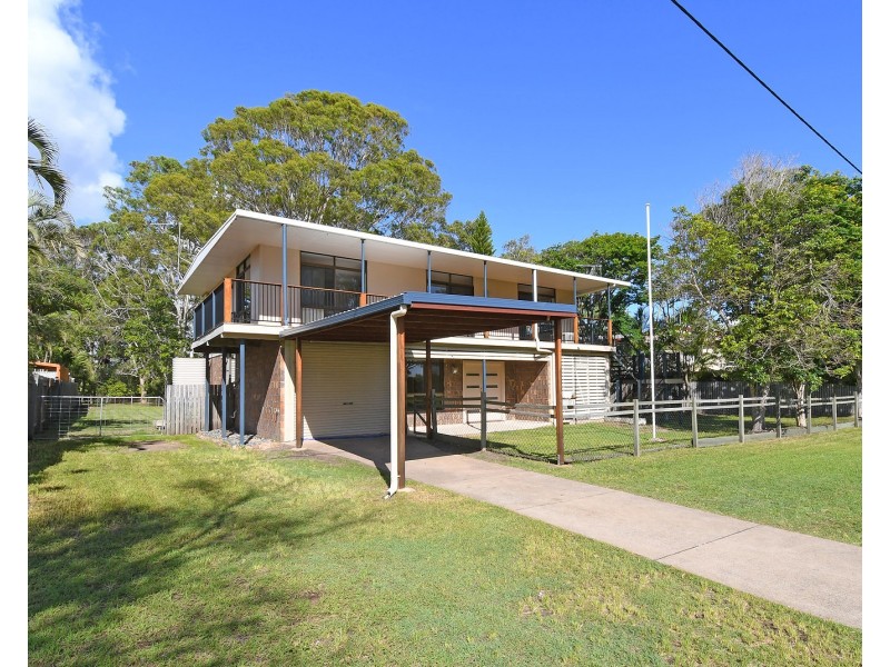 15 Flinders Street, Point Vernon QLD 4655