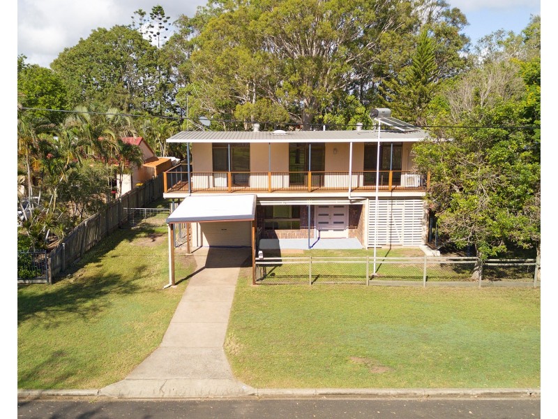 15 Flinders Street, Point Vernon QLD 4655