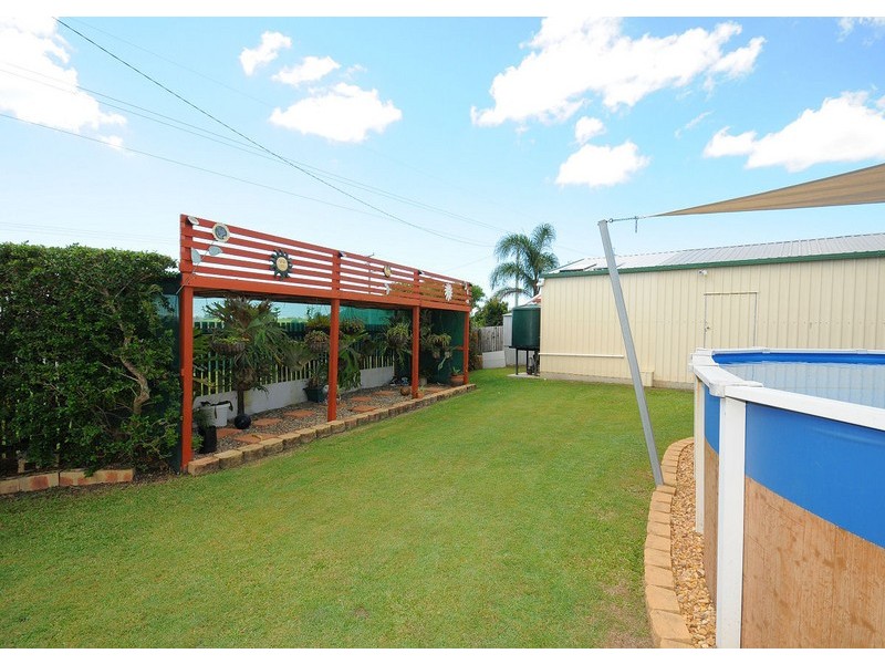 24 Masters Court, Urraween QLD 4655