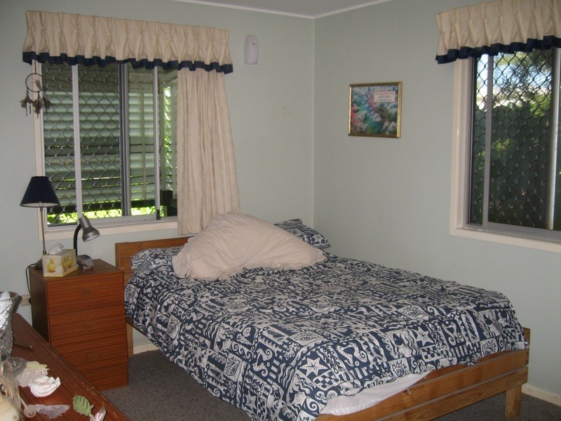 25 Urangan St, Torquay QLD 4655