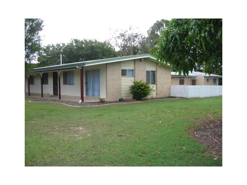 42 Frangipanni, Kawungan QLD 4655