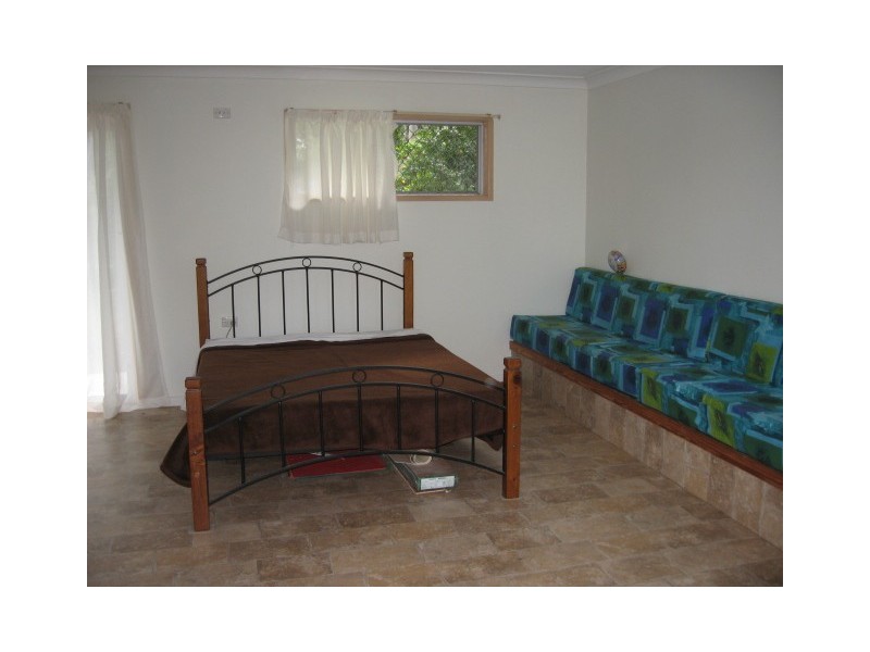 42 Frangipanni, Kawungan QLD 4655