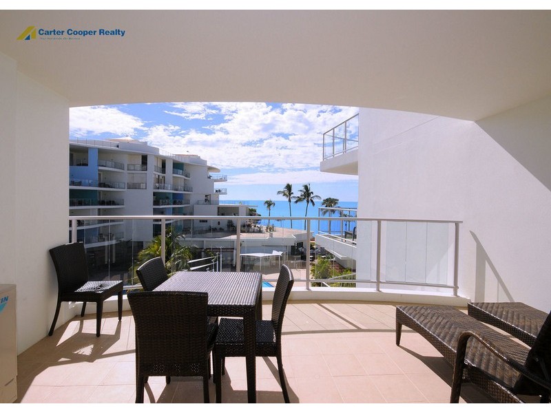 Unit 106/569 Esplanade, Urangan QLD 4655