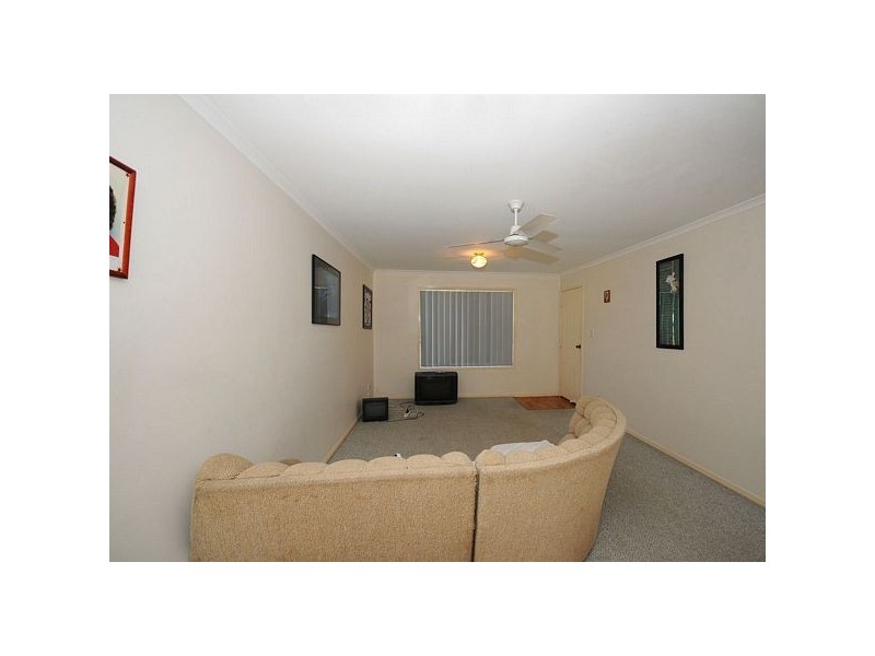 302 Boat Harbour Dr, Scarness QLD 4655