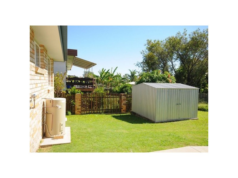 302 Boat Harbour Dr, Scarness QLD 4655