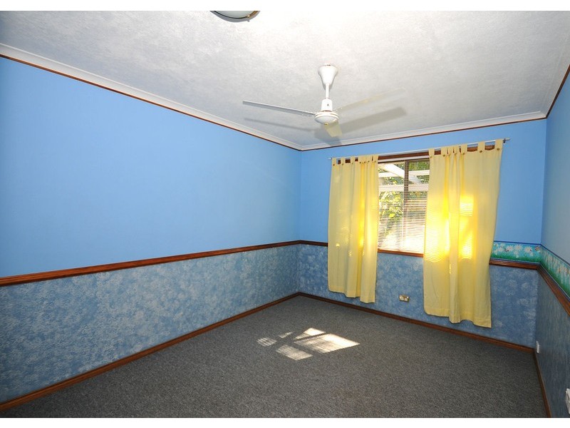 9 Southerden Street, Torquay QLD 4655