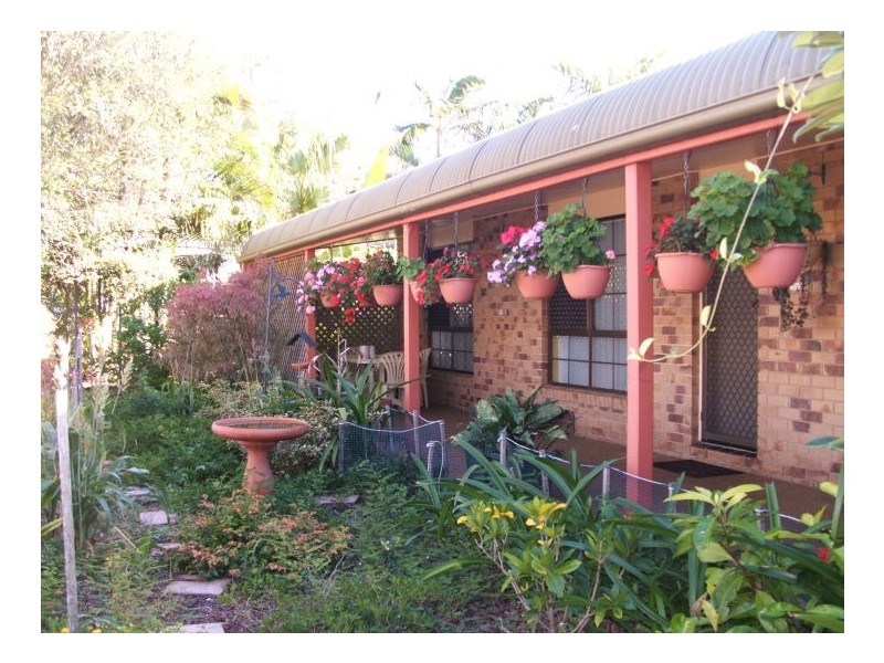 7 Aimee Dr, Urangan QLD 4655