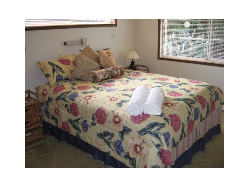 19 Limpus St, Urangan QLD 4655