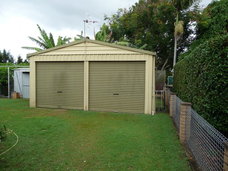 9 Moonbi St, Scarness QLD 4655