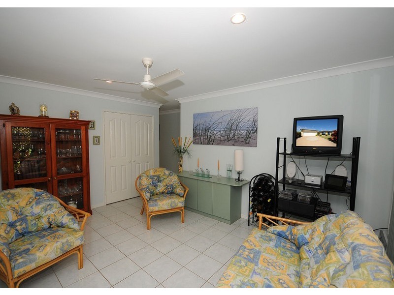 11 Exeter Street, Torquay QLD 4655