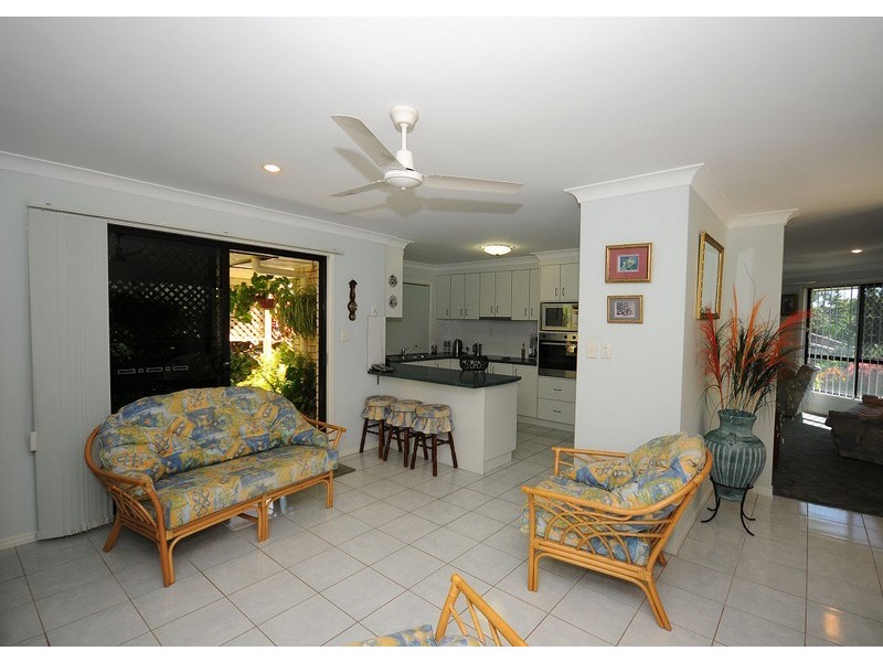 11 Exeter Street, Torquay QLD 4655