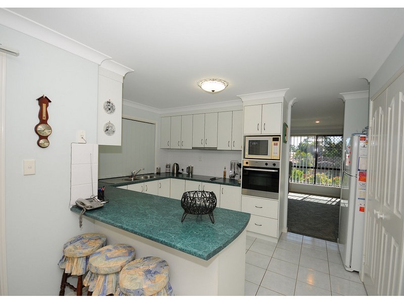 11 Exeter Street, Torquay QLD 4655