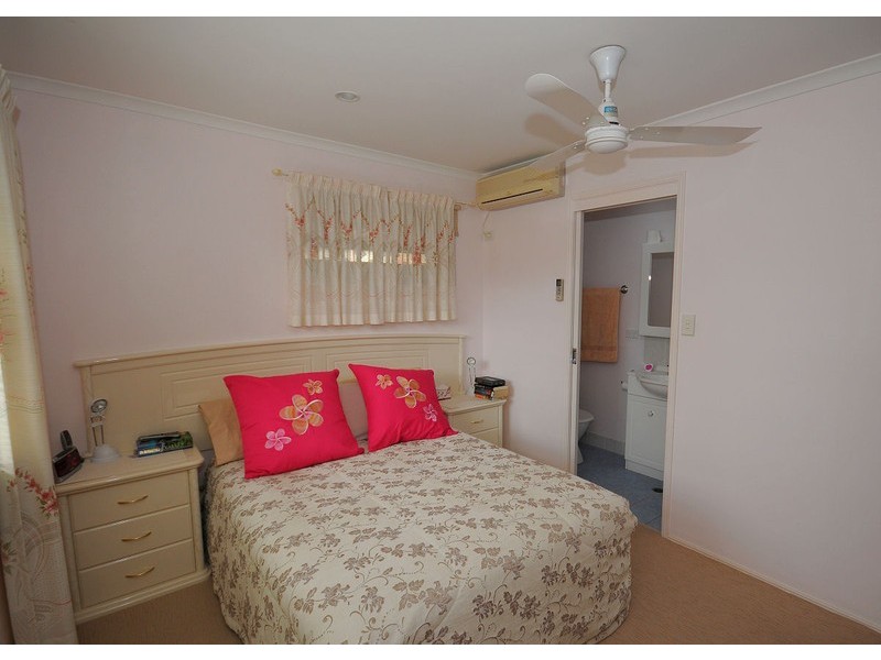 117 Freshwater Street, Torquay QLD 4655