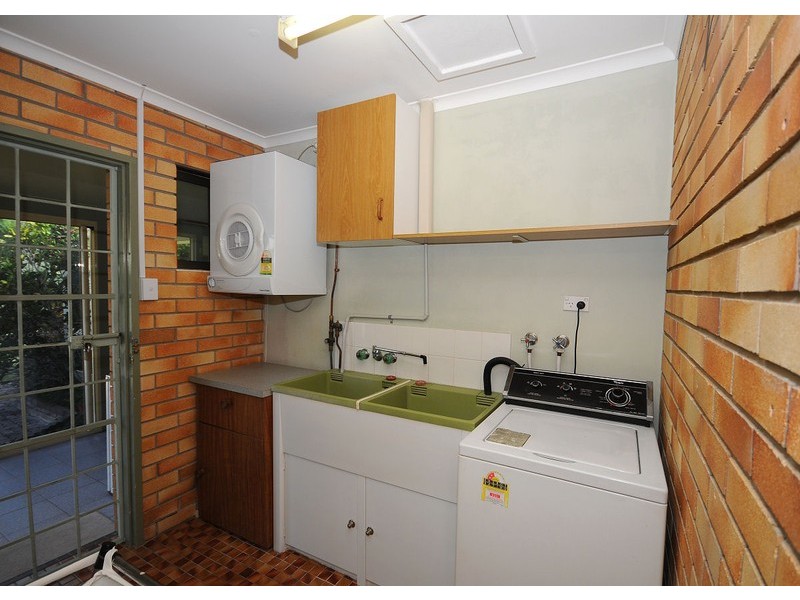 117 Freshwater Street, Torquay QLD 4655