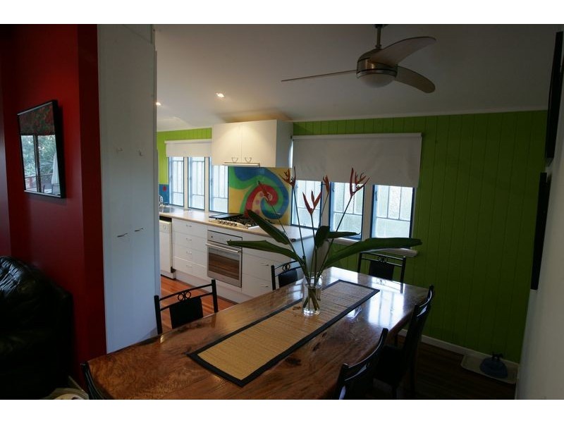 524 Esplanade, Urangan QLD 4655