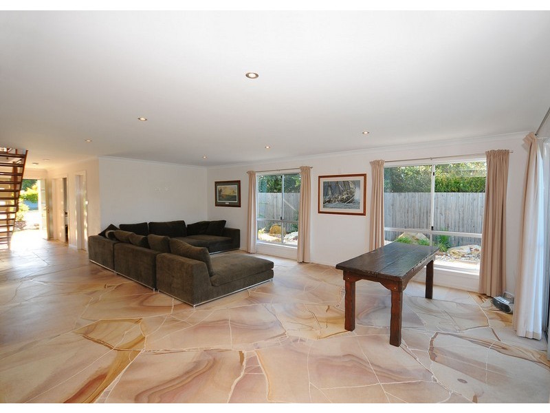 37 Miller Street, Urangan QLD 4655