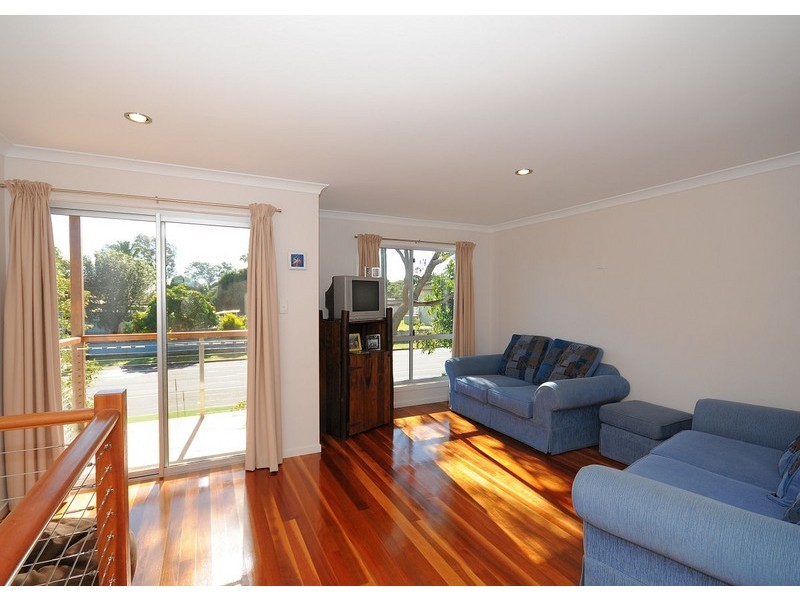 37 Miller Street, Urangan QLD 4655