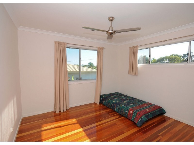 37 Miller Street, Urangan QLD 4655