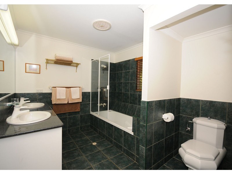 20 Palmwood Drive, Dundowran Beach QLD 4655