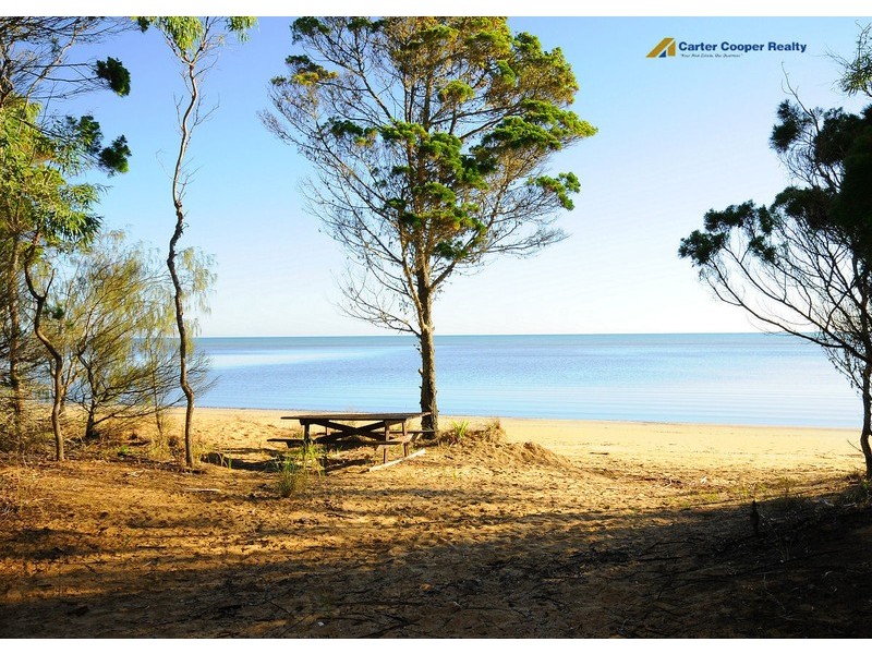 20 Palmwood Drive, Dundowran Beach QLD 4655