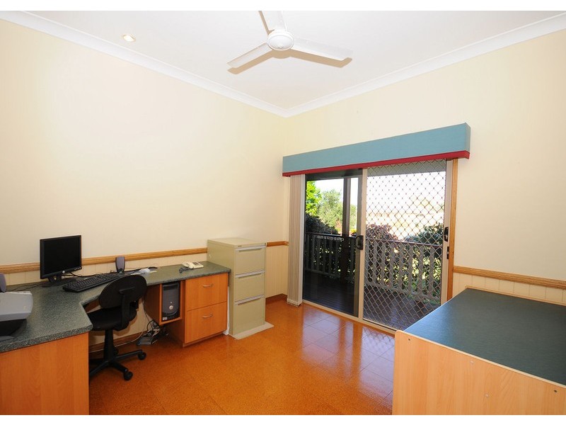 27 Sandalwood Drive, Wondunna QLD 4655