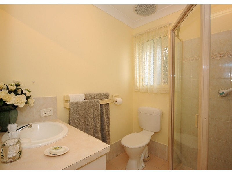 4 Haupt Ave, Pialba QLD 4655