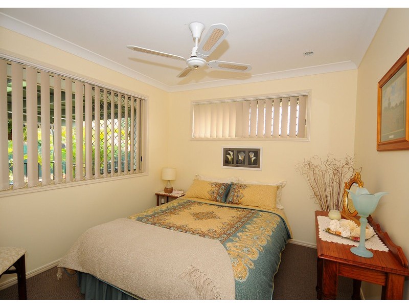 4 Haupt Ave, Pialba QLD 4655