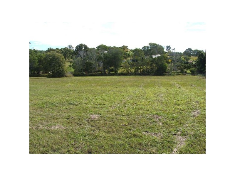 10 Sandrabarbara Dr, Booral QLD 4655